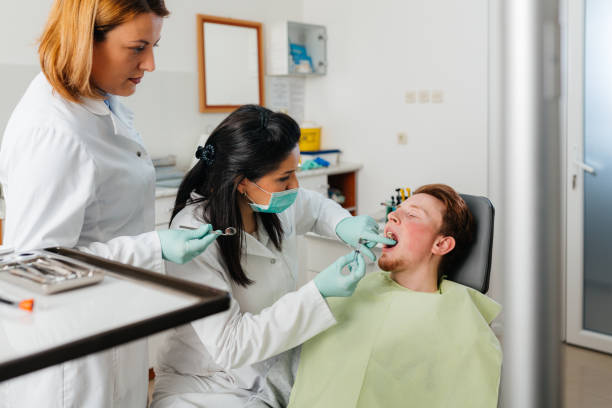Best Emergency Treatment for Dental Infections or Abscesses in Le Roy, IL